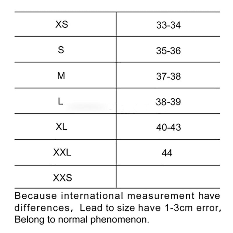 Size chart for water socks: XS, S, M, L, XL, XXL and XXS with listed UK sizes