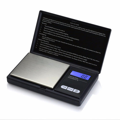 Digital pocket mini jewellery weighing scale with open cover and metal platform, display on